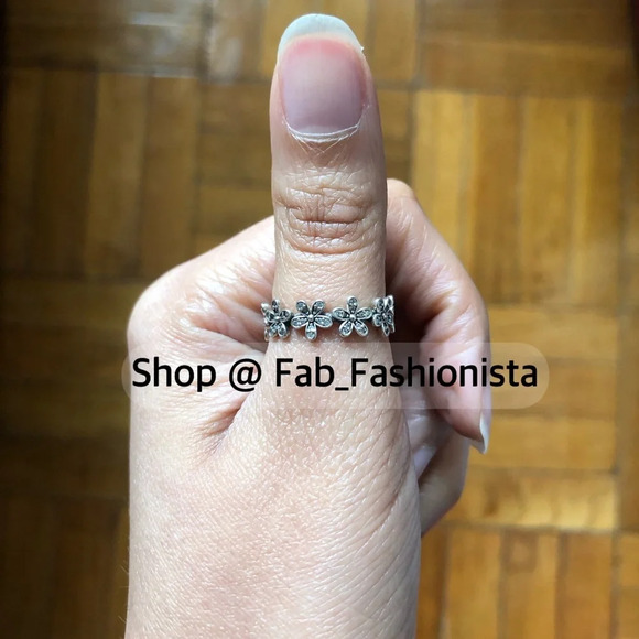 Pandora Daisy Meadow Stacking Ring size 50 - Picture 3 of 8